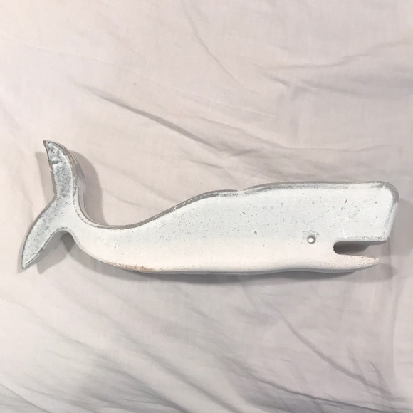 Rustic Whale Decor - Picture 2 of 4